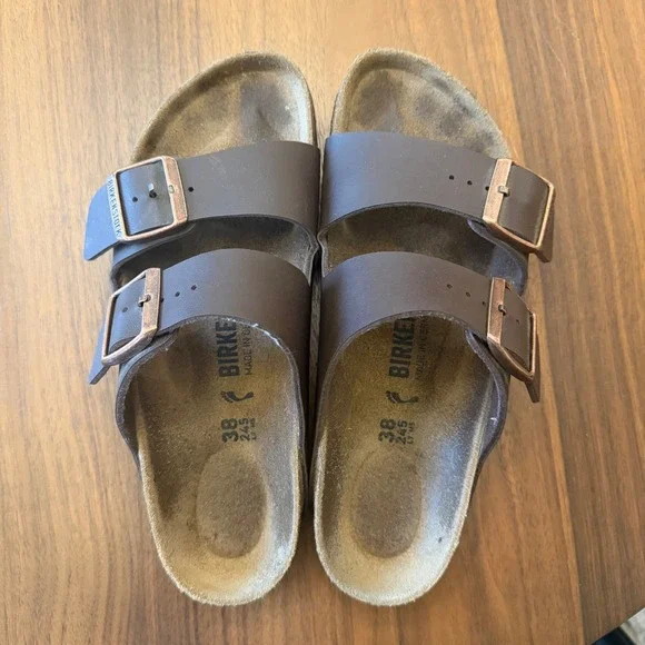 Birkenstock Arizona Dark Brown Birko-Flor Two Strap Sandals Womens 38 L7 M5 - Picture 1 of 6